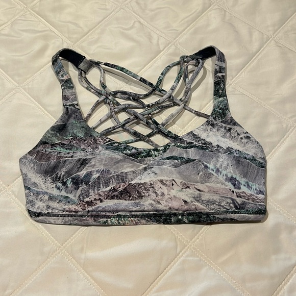 Lululemon Sports Bra - Picture 1 of 2